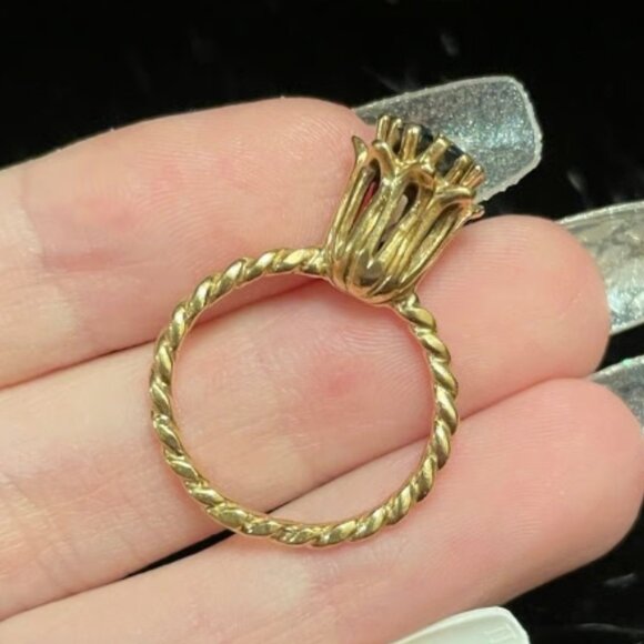 14k gold natural diamond tulip ring with twisted rope band size 5-6, 1970s 1980s - Picture 8 of 11